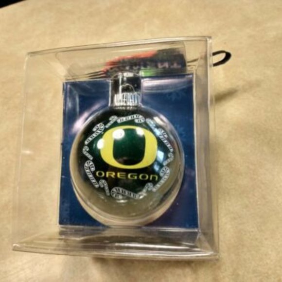 University of Oregon Duck's Christmas ornament made by Topperscot.  2.5" glass b - Picture 1 of 1